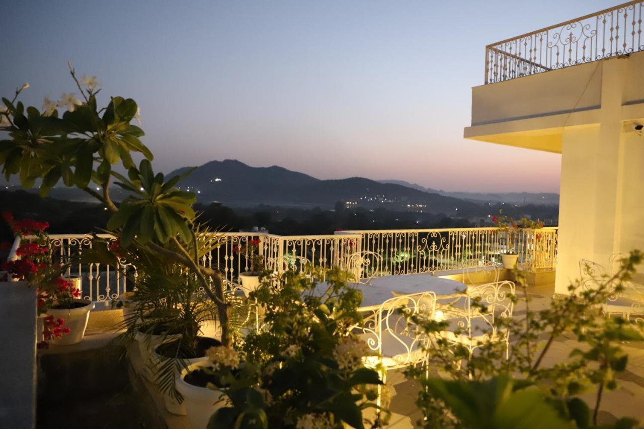The Kehloor Hotel Udaipur Ngoại thất bức ảnh